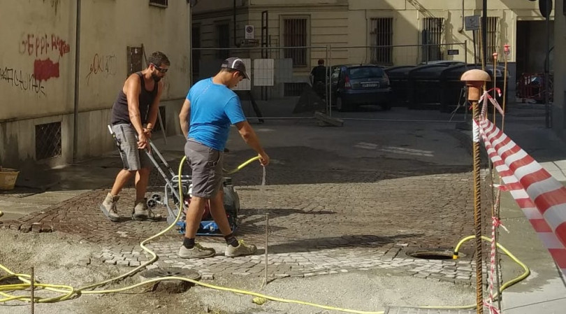 Via Torino a Casale: martedì 28 settembre chiusa per il rifacimento della pavimentazione in porfido